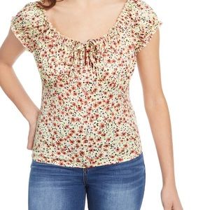 Macy’s floral top Sz. M